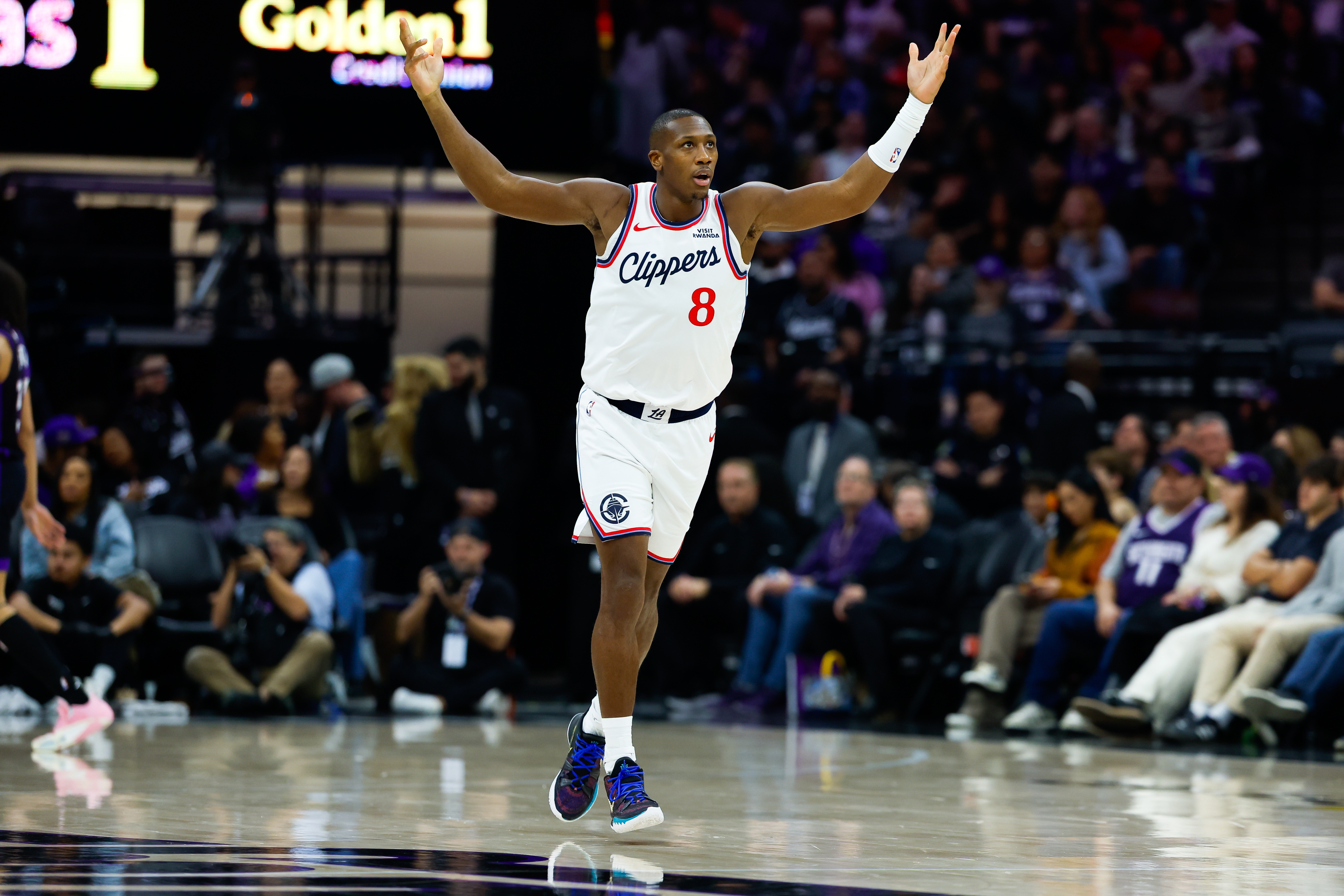 九游体育APP-大洛：邓恩的防守强度源于他的心态 他内心有那种拼劲儿